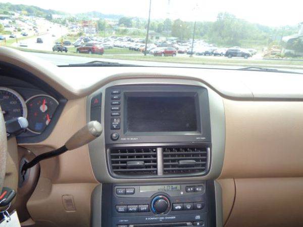 2006 Honda Pilot EX w/Leather and Navigation ( Buy Here Pay Here ) for sale in High Point, NC – photo 10