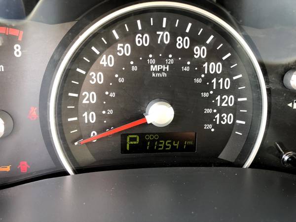 Kia Sedona LX for sale in Indianapolis, IN – photo 4