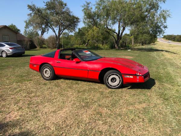 1984 Corvette - cars & trucks - by owner - vehicle automotive sale for sale in Cuero, TX – photo 2