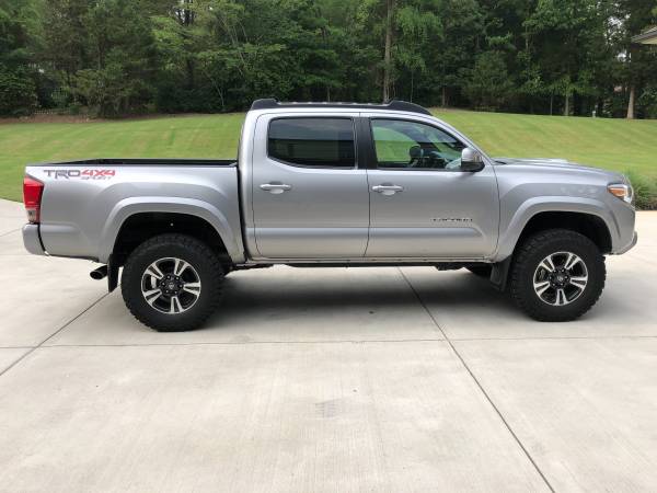 6-speed 2017 TRD Sport Tacoma for sale in Charlotte, NC – photo 7