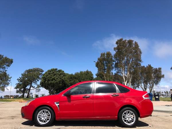 2008 Ford Focus SE gas saver, reliable - - by dealer for sale in Chula vista, CA – photo 3