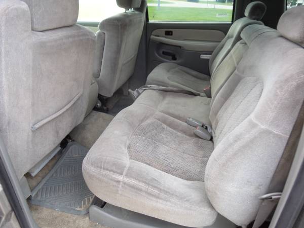 2000 CHEVY SUBURBAN**Great Hunting Wagon** for sale in Holdrege, NE – photo 10