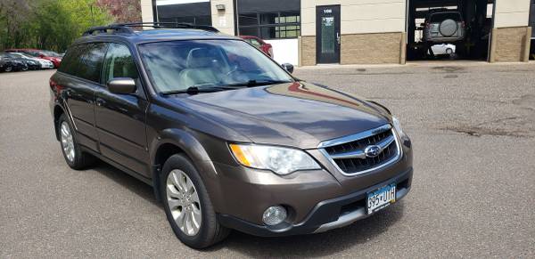 2009 SUBARU OUTBACK LIMITED WAGON AWD, clean carfax one for sale in Minneapolis, MN – photo 2