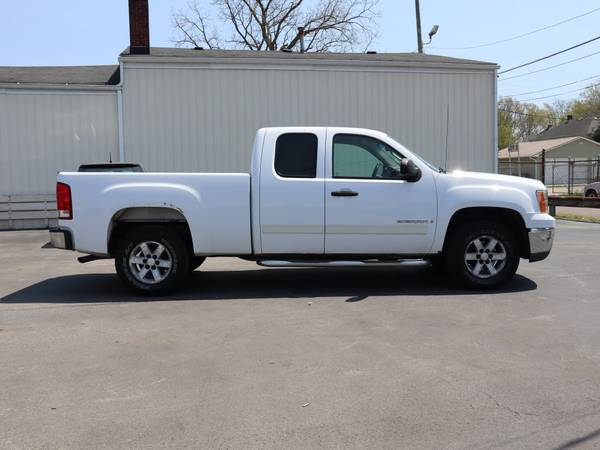 2007 GMC Sierra 1500 SLE - - by dealer - vehicle for sale in Indianapolis, IN – photo 4