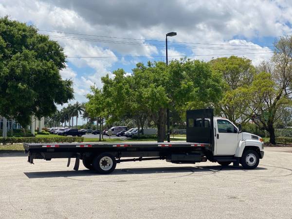 2005 GMC C5500 24 Foot Flatbed 8 1L Gas - - by for sale in West Palm Beach, NC – photo 15