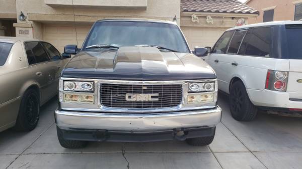 1999 gmc suburban k1500 4x4 - cars & trucks - by owner - vehicle... for sale in Stanfield, AZ – photo 2