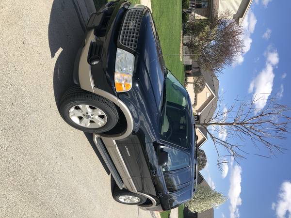 2004 Ford Explorer Eddie Bauer Edition for sale in Tinley Park, IL – photo 2