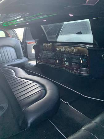 2007 LINCOLN TOWN CAR 10 PASSENGER LIMOUSINE - - by for sale in Mansfield, GA – photo 7