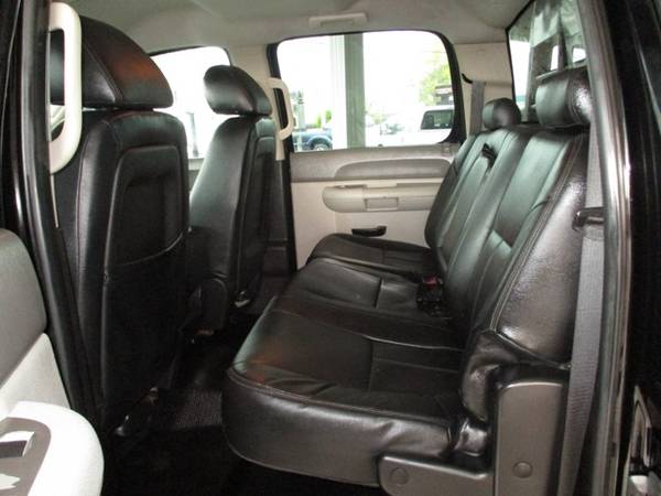 2011 Chevrolet Silverado 2500 4x4 Crew Cab Flatbed for sale in Lawrenceburg, TN – photo 11