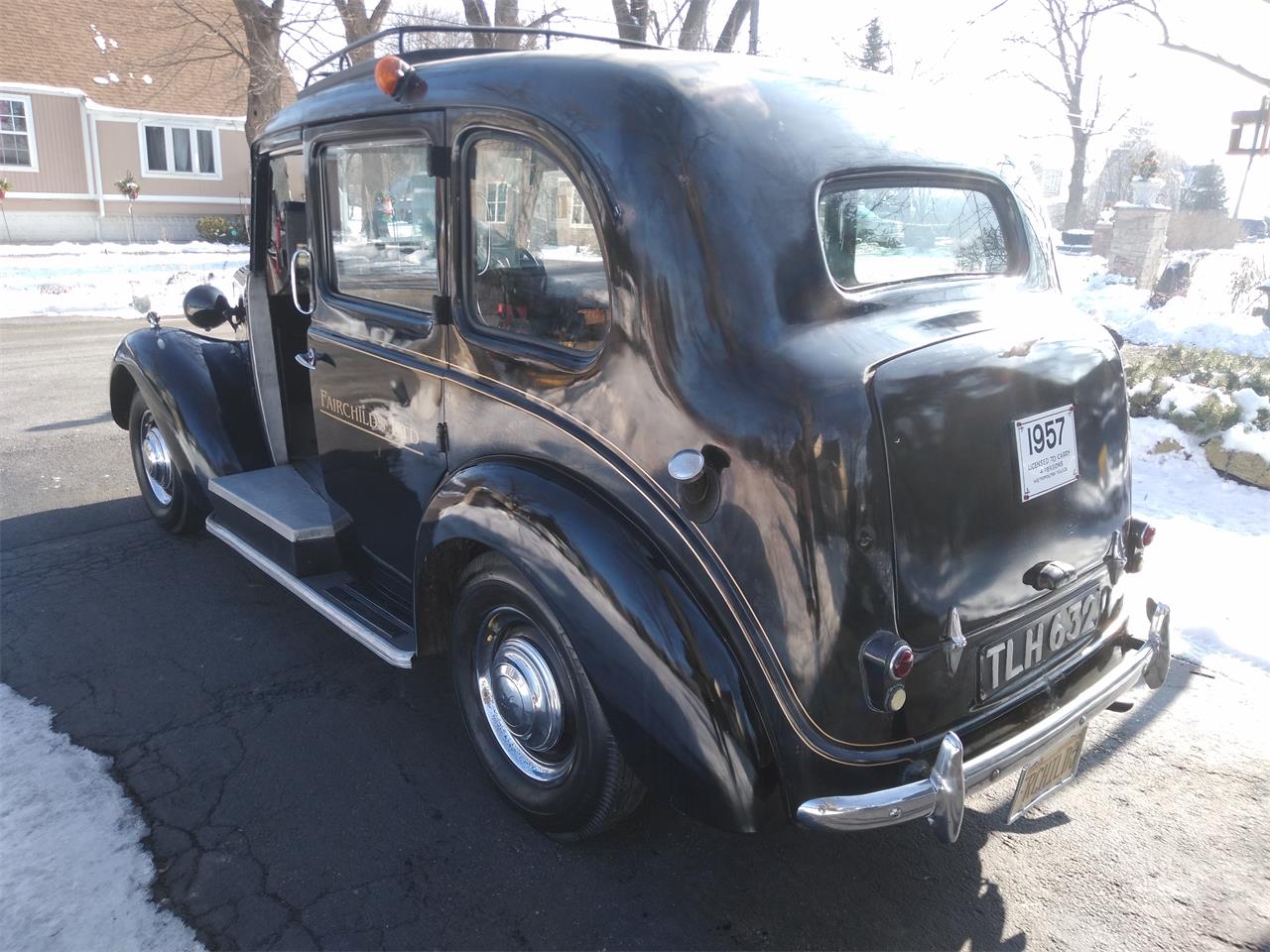 1957 Austin FX3 Taxi Cab for sale in West Chicago, IL – photo 5