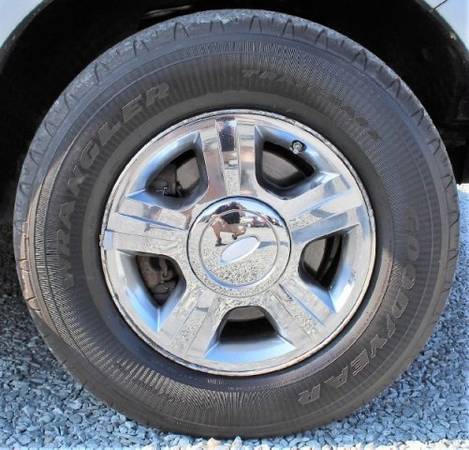 2006 Ford Expedition 4dr Limited 4WD with LATCH system on rear... for sale in Wilmington, NC – photo 9