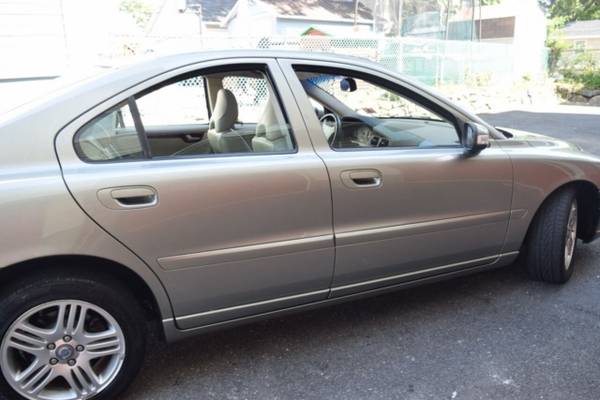 *2007* *Volvo* *S60* *2.5T 4dr Sedan* - cars & trucks - by dealer -... for sale in Paterson, CT – photo 16