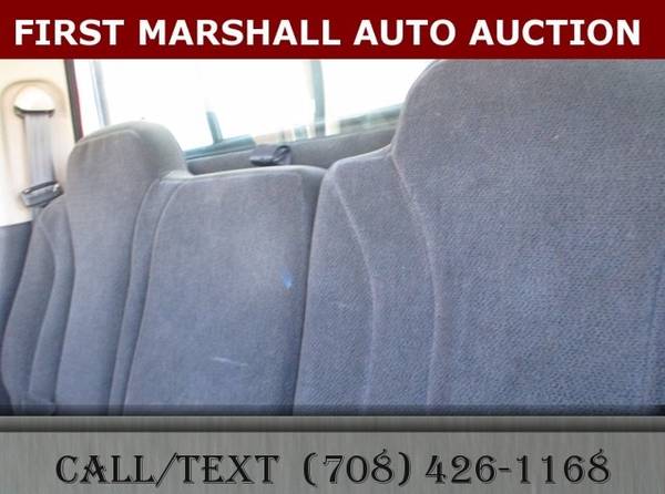 2002 Dodge Dakota SLT - First Marshall Auto Auction for sale in Harvey, IL – photo 4