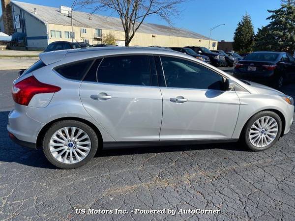 2012 Ford Focus Titanium 6-Speed Automatic - cars & trucks - by... for sale in Addison, IL – photo 6