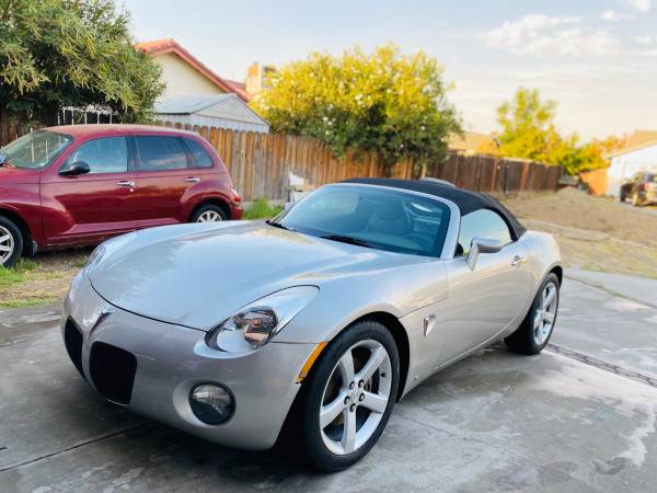 2006 pontiac solstice - cars & trucks - by owner - vehicle... for sale in Delano, CA – photo 3