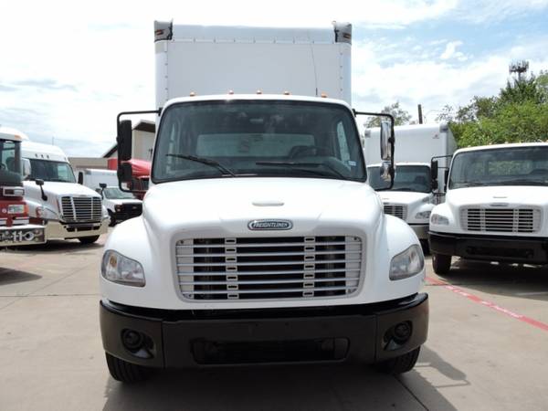 2011 FREIGHTLINER M2 26 FOOT BOX TRUCK with for sale in Grand Prairie, TX – photo 5