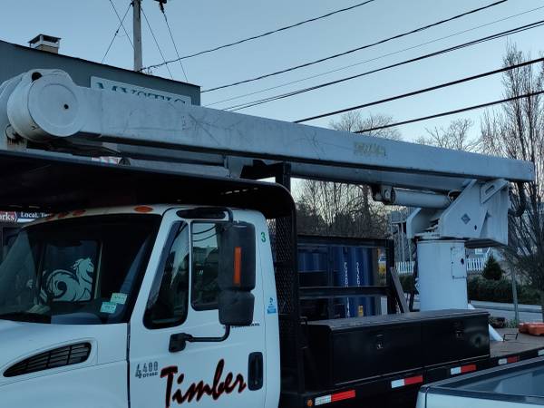 2002 International Boom Truck for sale in Mystic, CT – photo 11