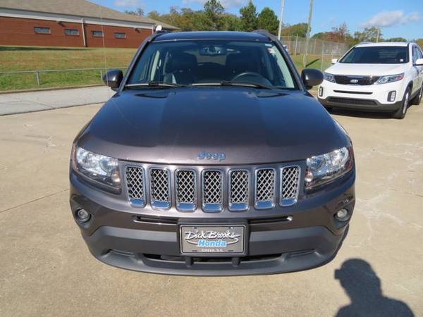 2015 Jeep Compass 4WD 4dr Latitude suv Gray - cars & trucks - by... for sale in Lyman, SC – photo 9