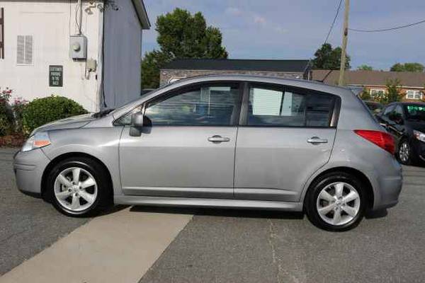 2012 NISSAN VERSA SL, CLEAN TITLE KEYLESS, DRIVES GREAT, CRUISE,... for sale in Graham, NC – photo 8