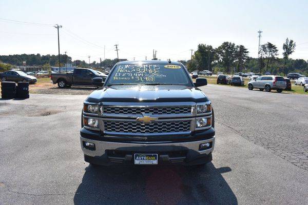 2015 CHEVROLET SILVER LT Z71 CREW CAB 1500 - EZ FINANCING! FAST... for sale in Greenville, SC – photo 2