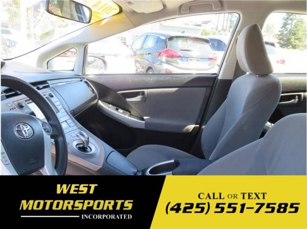 2014 Toyota Prius One Hatchback 4D - cars & trucks - by dealer -... for sale in Everett, WA – photo 16