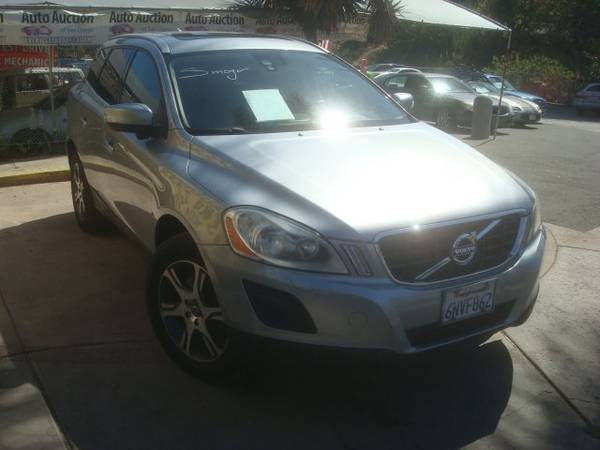 2011 Volvo XC60 Public Auction Opening Bid for sale in Mission Valley, CA – photo 7