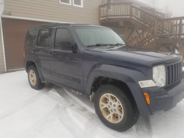 2008 Jeep Liberty 4x4 3.7L - cars & trucks - by owner - vehicle... for sale in Anchorage, AK – photo 3
