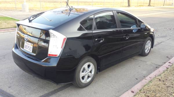2010 Toyota Prius, New Hybrid Battery from Toyota, CLEAN TITLE -... for sale in Selma, CA – photo 5