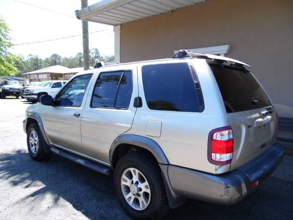 2000 Nissan Pathfinder XE 2WD - - by dealer - vehicle for sale in Picayune, LA – photo 5
