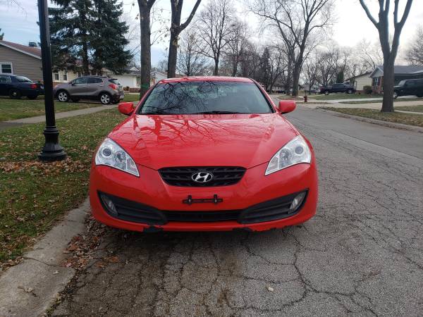 2012 Hyundai genesis 2.0t - cars & trucks - by owner - vehicle... for sale in Addison, IL – photo 2