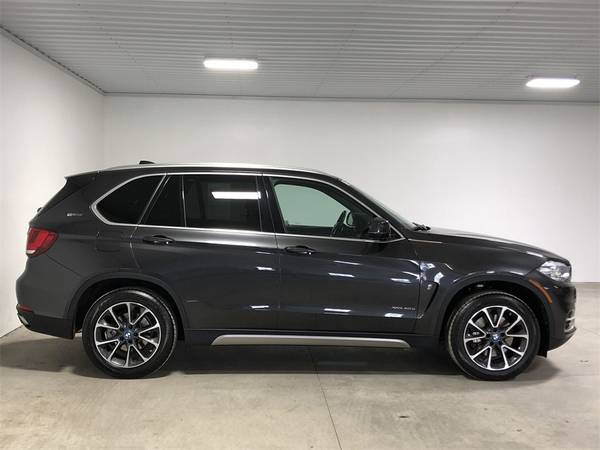 2018 BMW X5 xDrive40e - - by dealer - vehicle for sale in Buffalo, NY – photo 9