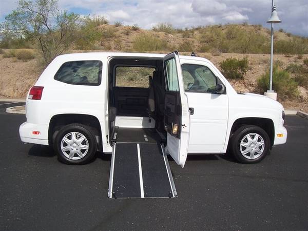 2014 Mobility Ventures MV-1 SE Wheelchair Handicap Mobility Van for sale in Phoenix, UT – photo 2