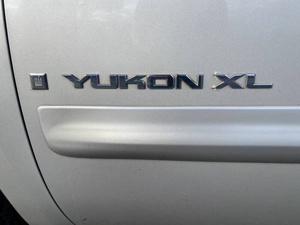2007 GMC Yukon XL SLT 1500 4dr SUV 4x4 w/4SA w/1 Package - cars & for sale in Coeur d'Alene, WA – photo 9