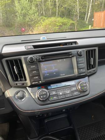 2018 Toyota Rav4 SE 4 WD for sale in Bellingham, WA – photo 14