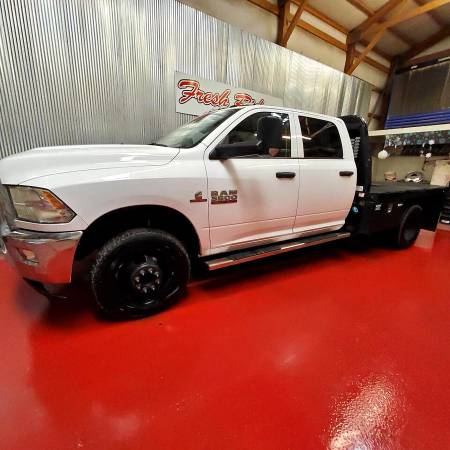 2018 RAM 3500 Chassis Cab Tradesman 4WD Crew Cab 60 CA 172 4 WB for sale in Evans, CO – photo 2