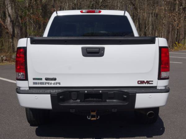 2011 GMC Sierra 1500 Crew Cab Denali AWD - - by dealer for sale in Derry, VT – photo 4