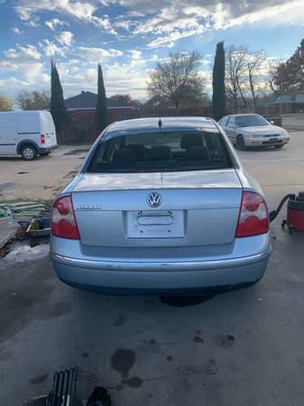 2002 Volkswagen Passat - cars & trucks - by owner - vehicle... for sale in Fort Worth, TX – photo 4