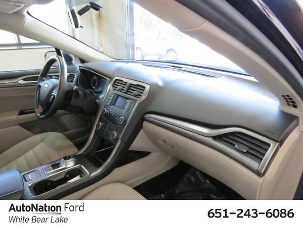 2017 Ford Fusion SE SKU:HR208488 Sedan for sale in White Bear Lake, MN – photo 18
