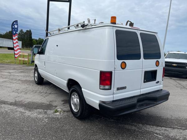 2007 Ford E-250 Cargo Van - - by dealer - vehicle for sale in Knoxville, TN – photo 8