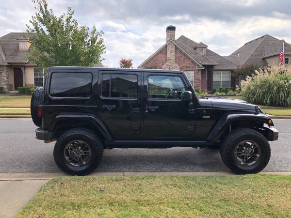 Rare 75th Edition 2016 Jeep Wrangler Unlimited Sahara for sale in Bentonville, AR – photo 7