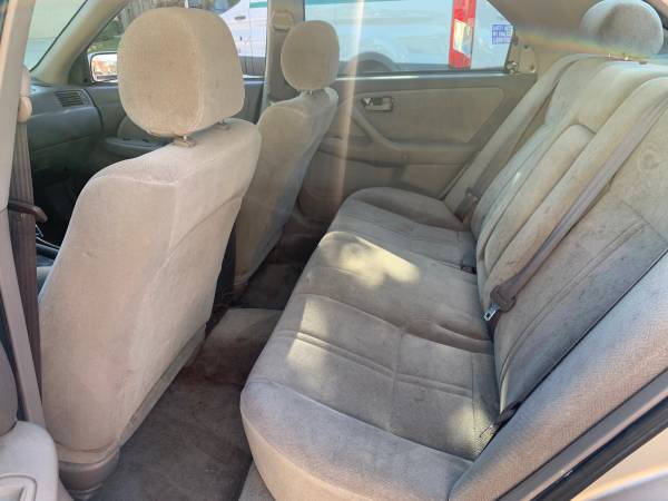 2000 Toyota Camry with 102k miles - cars & trucks - by owner -... for sale in Pomona, CA – photo 6