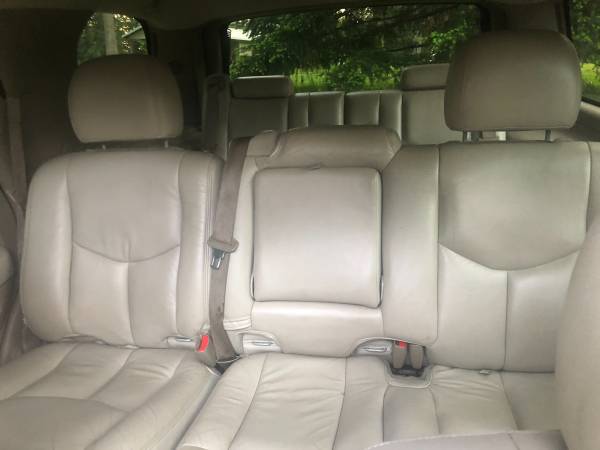 GMC Yukon, 3rd row seating, leather for sale in Camas, OR – photo 10