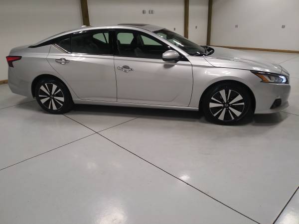 2019 NISSAN ALTIMA - P12089 - cars & trucks - by dealer - vehicle... for sale in Nampa, ID – photo 2