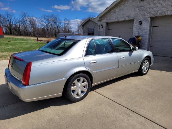 2008 Cadillac DTS for sale in Monroe, WI – photo 4