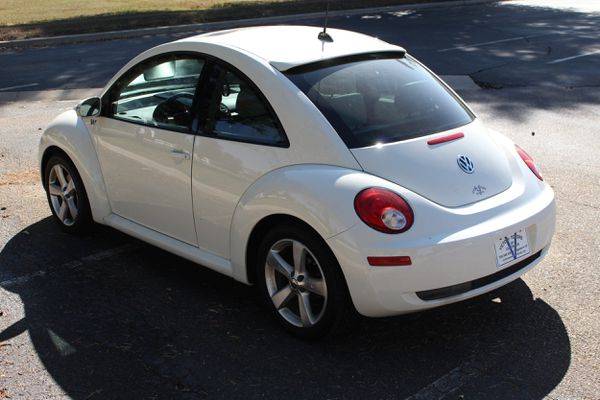 2008 Volkswagen New Beetle Triple White - Over 500 Vehicles to Choose for sale in Longmont, CO – photo 8
