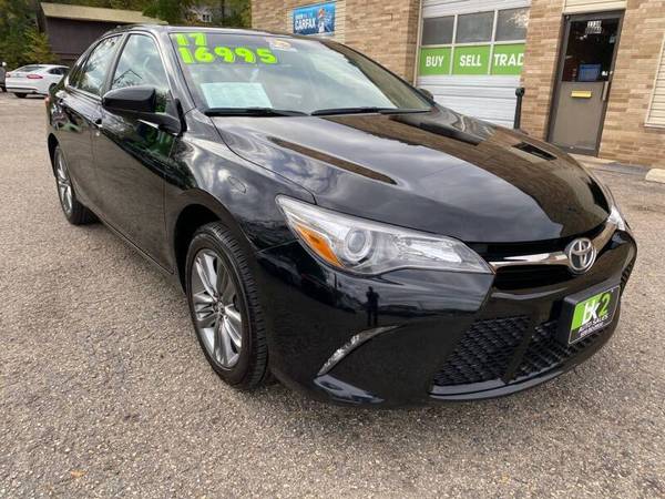 2017 Toyota Camry SE - cars & trucks - by dealer - vehicle... for sale in Beloit, IL – photo 3