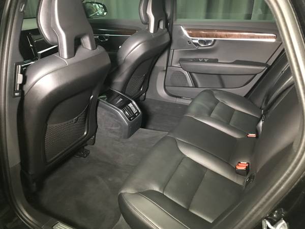 2018 Volvo S90 T5 AWD Momentum for sale in Bridgeview, IL – photo 16