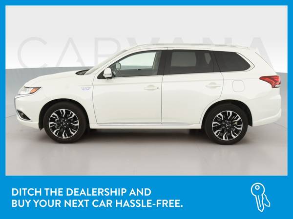 2018 Mitsubishi Outlander PHEV GT Sport Utility 4D suv White for sale in Indianapolis, IN – photo 4