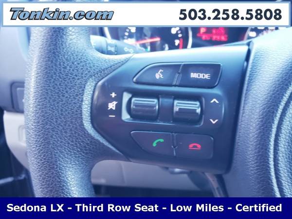 2017 Kia Sedona LX Passenger Van Certified for sale in Gladstone, OR – photo 17