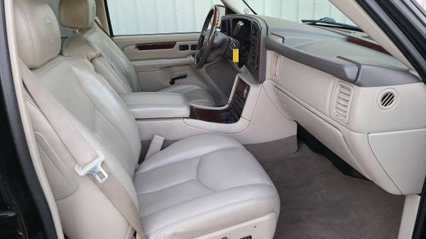 2005 Cadillac Escalade EXT 6 0L AWD, 228k mi, Trades Welcome - cars for sale in Carmel, IN – photo 6
